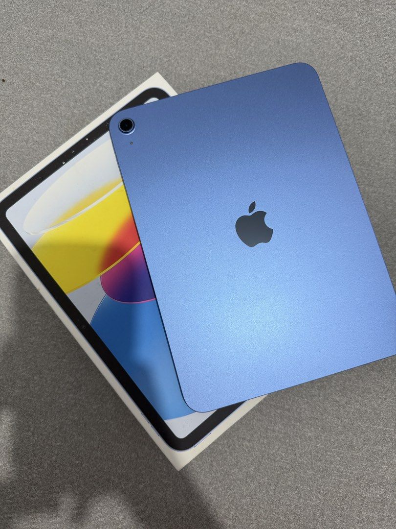 Ipad A16 128gb (Category: iPad) located in Marilao. Submitted by jerjalon (Listing ID 1466885123, Image 1). Description: ipad A16 128gb wifi only 93% batthealth 201 cc bought from the loop used for a yr only with small scratches sa magnet part ng pencil dahil sa pencil pero di halata no other issues na, all working with box, goojodoq pencil, ipad pouch, case and receipt.