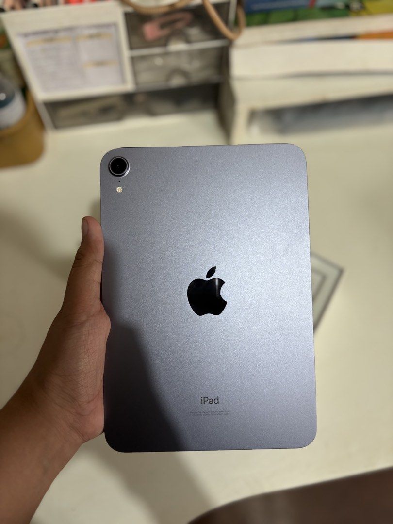 Ipad Mini 6 (256gb) (Category: iPad) located in Valenzuela. Submitted by swift.namria (Listing ID 1466933372, Image 2). Description: Ipad Mini (6th Gen - 256gb) Full specs: A15 bionic chip, 8.3 display, camera 12mp. Wifi use only, All functions are working. (touch id, true tone, etc) No history of repair (all parts are original) Honest Issue: Minimal dents (hindi masyado visible and doesnt affect ipad performance) Inclusions: - Unit - Orig box (s