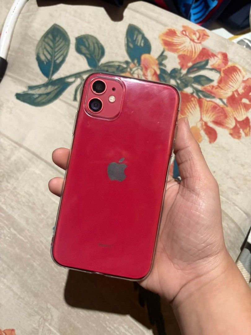 IPHONE 11 128GB (Category: iPhone 11 Series) located in Manila. Submitted by villamorjeah (Listing ID 1466811320, Image 1). Description: IPHONE 11 128gb PRICE: 7, 500 128gb Face Id Working True Tone Working No Sim Restrictions (Anysim) Battery Health: 92% Updated to iOs 26.5 Version Replaced Battery & LCD Front Camera & Back working malinaw (also .5) Unit with tempered glass & Case (kakabili lang) issues: dents sa side & paintchip only (check upl
