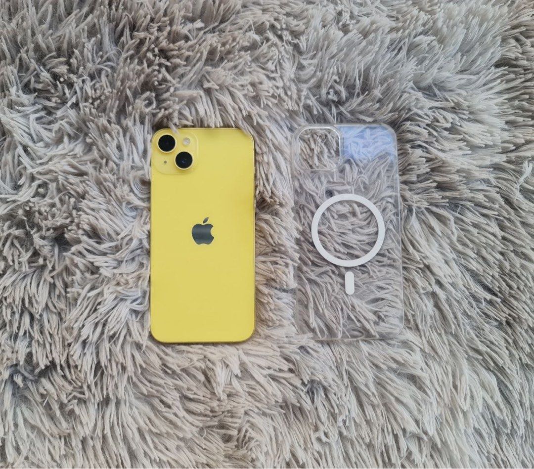 Iphone 14 plus 128gb (Category: iPhone 14 Series) located in Bulacan. Submitted by berganiabhenz0512 (Listing ID 1466884107, Image 2). Description: 📱FOR SWAP ONLY iPhone 14 Plus 128GB 💛 ✨ Yellow — Rare Color 💾 128GB Storage 🔓 Factory Unlocked 🇺🇸 US Variant 📶 eSIM Only 📸 BACK CAMERA REPLACED ☑ Replaced at an Apple Service Center in the USA ☑ Camera is working properly 🔋 76% Battery Health 💰 Price: 19,990 🔄 Swap/Trade welcome — offer you
