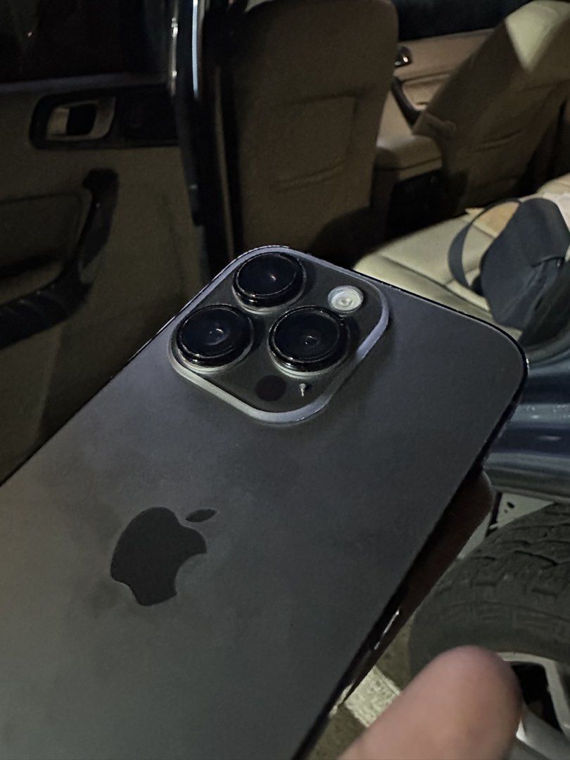 iPhone 14 Pro 512gb FU Rush (Category: iPhone 14 Series) located in Manila. Submitted by tori2024 (Listing ID 1466815198, Image 3). Description: Local NTC Approved No hidden issues All working Makinis pa 9/10 86bh original Only issue face id the rest working na.