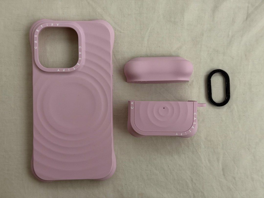 iPhone 14 Pro Casetify Ripple Case (Category: Cases & Sleeves) located in Makati City. Submitted by appleadora (Listing ID 1466904439, Image 1). Description: ₱500 for the iPhone Case only Original No box NOT INCLUDED: Airpods Case in the photo.