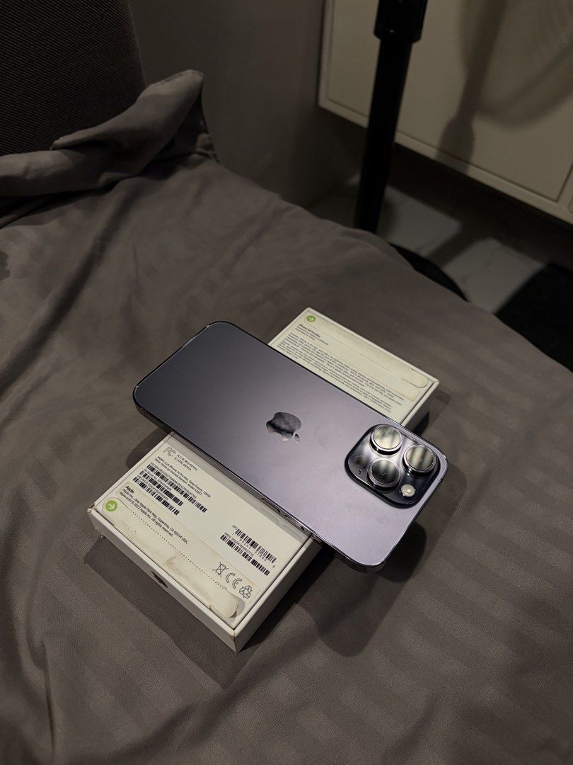 IPHONE 14 PRO MAX (Category: iPhone 14 Series) located in Nagcarlan. Submitted by itsaizsy (Listing ID 1466866561, Image 3). Description: 📱 iPhone 14 Pro Max 128GB 🇺🇸 US Variant — eSIM only 🔋 76% Battery Health ✨ Fully working, never been repaired 🔌 Complete with charger & authentic accessories 📦 All original/authentic 💰 For Sale or Swap 🤝 Negotiable for sure buyers PM for details! Serious buyers only..