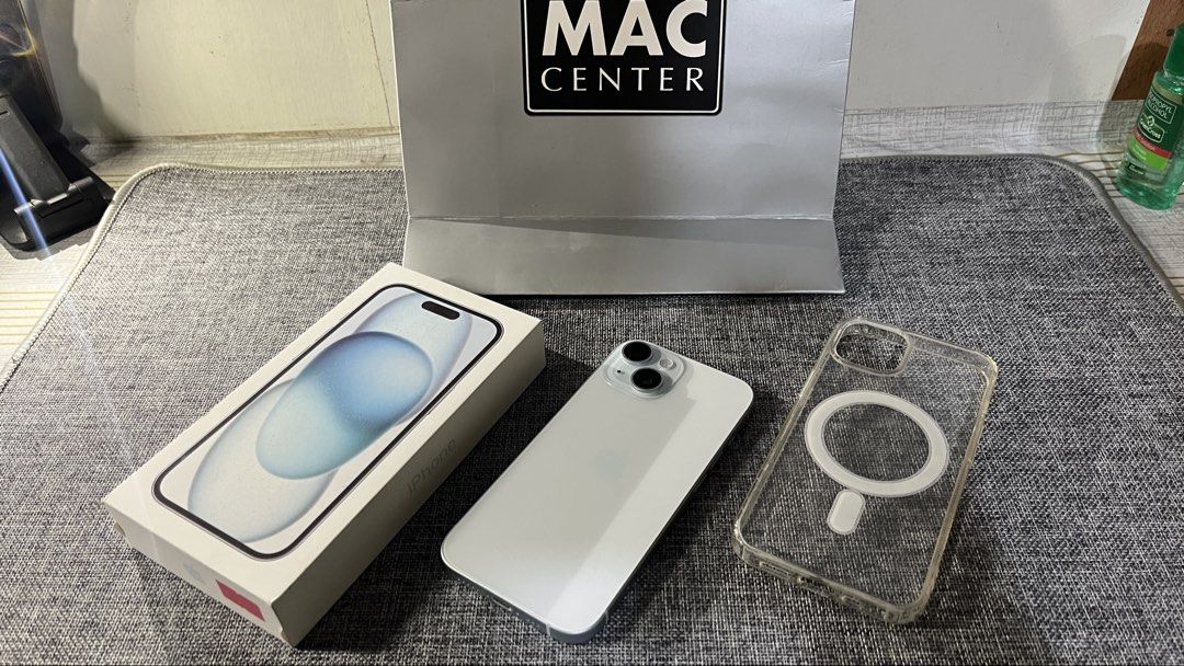 IPhone 15 128 (Category: iPhone 15 Series) located in Abucay. Submitted by grand_cris09 (Listing ID 1466929343, Image 2). Description: SALE 💗iPhone 15 128 (Brand new Condition) 2 Weeks Old PowerMac Purchase Complete Package ( Replace Cord) ₱ 29,500 only Nego Location:Meycauayan Bulacan Meetup: Valenzuela,Sm Marilao,Sm Grand central And Ema Town..