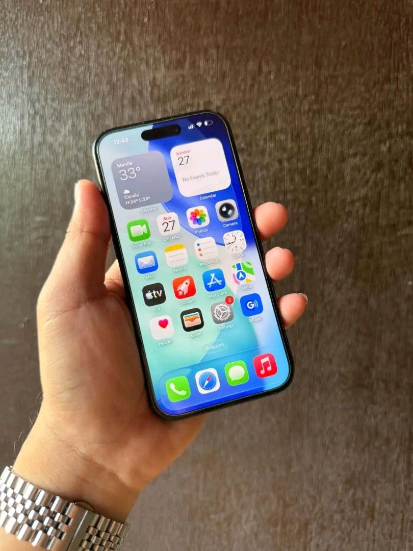 IPHONE 15 128GB (Category: iPhone 15 Series) located in Marilao. Submitted by zettevibar (Listing ID 1466879193, Image 1). Description: - Model: Apple iPhone 15 - Storage Capacity: 128GB -79% Batt health - Color: Black - Condition: Well-maintained, excellent physical and functional condition - Inclusions: Original box included as shown in photos - Meet-up Location: Foodcourt, SM City Marilao, Bulacan.
