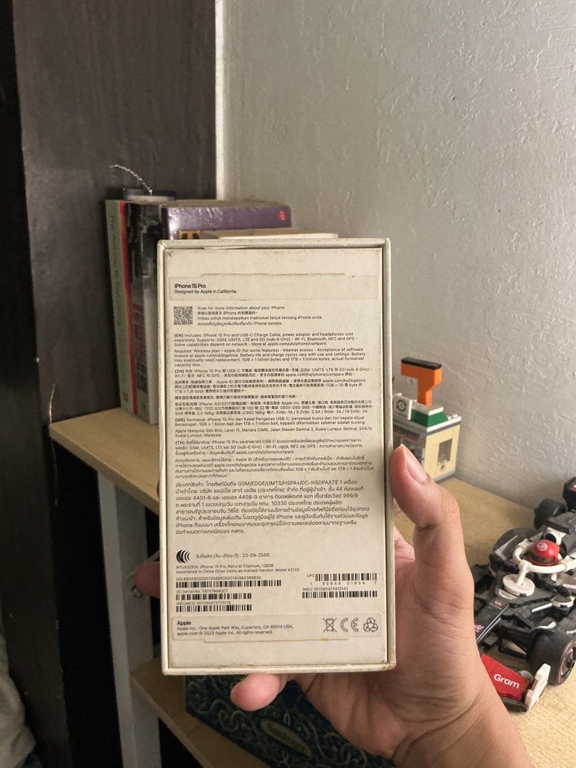 iPhone 15 Pro 128gb (Category: iPhone 15 Series) located in Dasmarinas. Submitted by matt.declutter (Listing ID 1466783757, Image 2). Description: iPhone 15 Pro 128 gb with original box same IMEI no issues 77% bh original battery rfs: need cash.