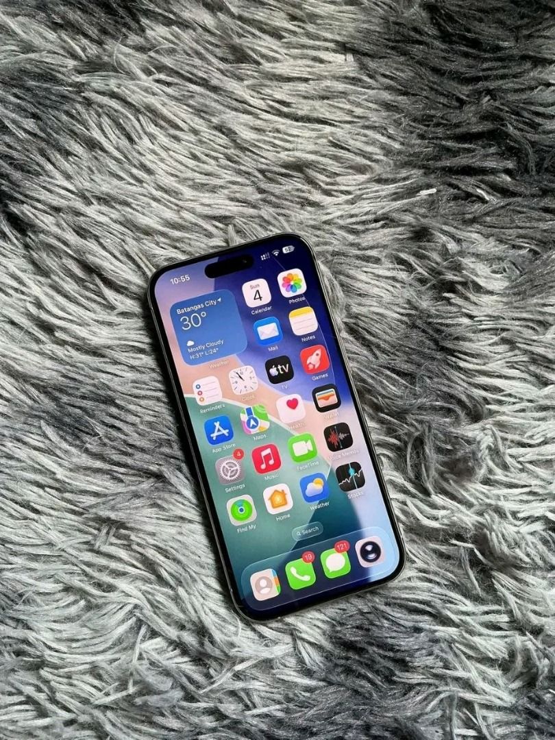 iPhone 15 Pro 128GB Complete (Category: iPhone 15 Series) located in Batangas. Submitted by cleverstorm.6cda51 (Listing ID 1466777640, Image 2). Description: No issue, all working and complete inclusions no history of repair Meeting place in Avida Residences, Batangas City If shipping buyer will shoulder shipping fee, payment before shipment Mode of payment: Bank transfer to avoid fake money.