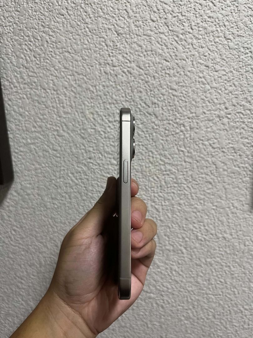 Iphone 15 Pro (Category: iPhone 15 Series) located in Cainta. Submitted by s.amiel (Listing ID 1466787788, Image 3). Description: Iphone 15 Pro Natural titanium 256 GB Complete Unused Accessories Tempered Glass Apple Silicone Case Cycle Count: 80 100% Battery Health Brand new Condition 40,999 Negotiable.