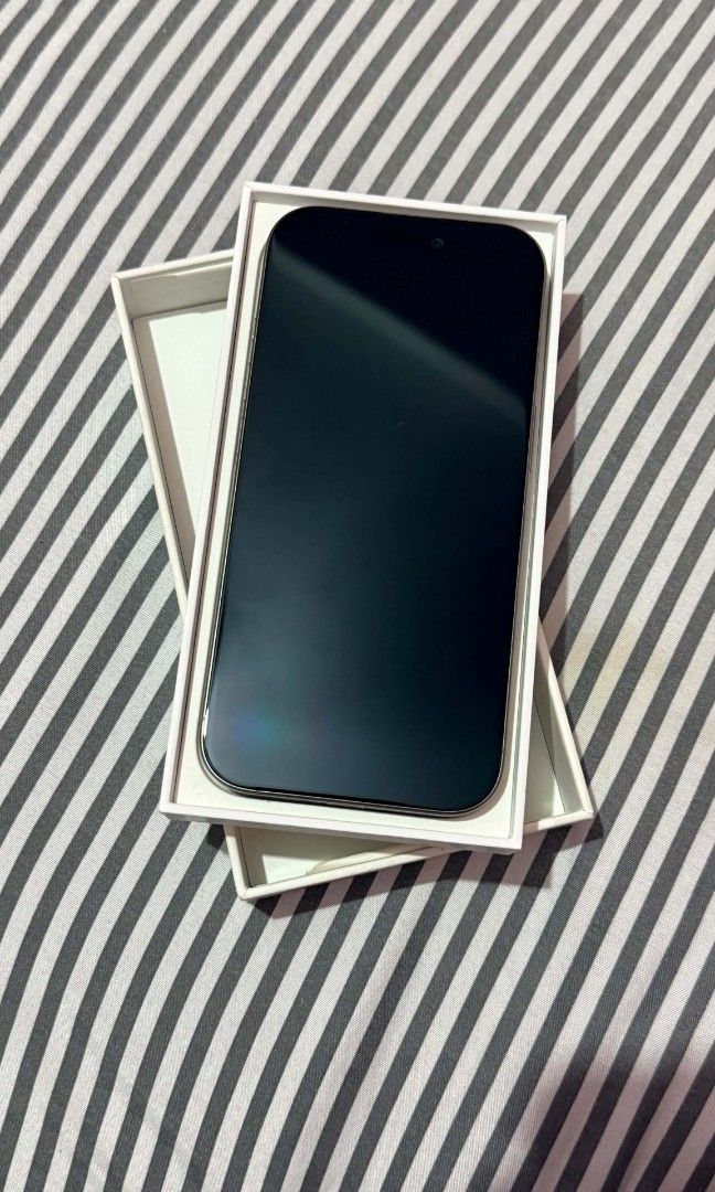 iphone 16 pro natural titanium (Category: iPhone 16 Series) located in Tarlac. Submitted by kikay___ (Listing ID 1466803470, Image 1). Description: iPhone 16 pro natural titanium 256gb 90% battery health Original Box and Charger.