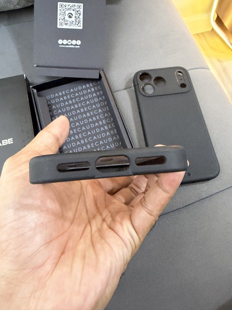 Iphone 17 Pro Max CAUDABE CASE (Category: Cases & Sleeves) located in Mandaluyong City. Submitted by better_call_sole_ph (Listing ID 1466827030, Image 3). Description: Paragon Case No Box - 2800 pesos srp brandnew condition 950 pesos only Synthesis Case with Box - 2600 pesos srp brandnew condition 950 pesos only 1700 if take both Alabang.