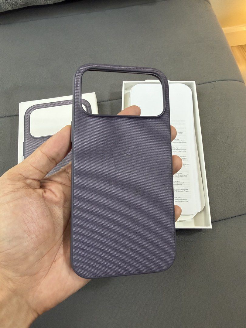 Iphone 17 Pro Max TechWoven Case (Category: Cases & Sleeves) located in Mandaluyong City. Submitted by better_call_sole_ph (Listing ID 1466824686, Image 2). Description: Iphone 17 Pro Max TechWoven Case with MagSafe Color Purple slightly used brandnew condition orig price 3,990 selling for only 1950 alabang.