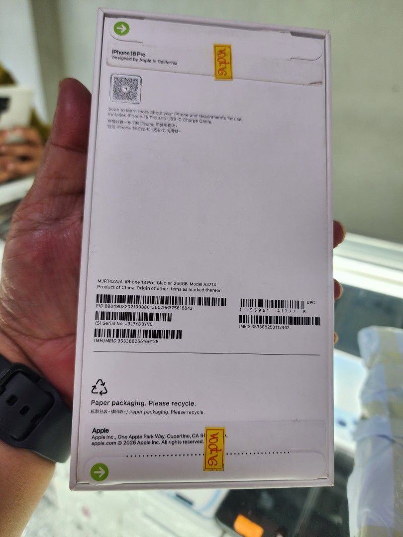 iphone 18pro Glacier 256gb brandnew (Category: Other Mobile & Gadget Accessories) located in San Juan City. Submitted by chellegadgetsshop (Listing ID 1466958475, Image 2). Description: iphone 18pro Glacier 256gb brandnew sealed all original 1year warranty apple and my physical store we accept trade in and credit card installment call or txt me 09279944333.09353229255 we do meet up cash on delivery.
