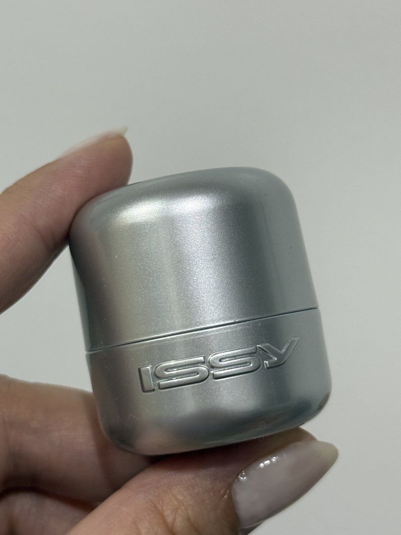 Issy Crème Flush Stick Bounce (Category: Makeup) located in Pasig City. Submitted by abbyrds (Listing ID 1466877516, Image 2). Description: - Brand/Item: Issy Creme Flush Stick - Shade: Bounce - Condition: Swatched once on hand to check color, otherwise untouched - Size: 8.5g / 0.30 oz (Compact & travel-friendly) - Packaging: Sleek twist-up metallic silver component - Formula: Smooth, creamy, and easy to blend Last price posted.