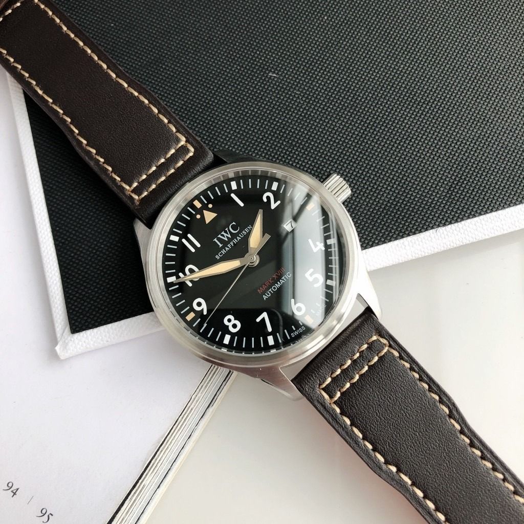 IWC Pilot’s Watch Mark XVIII Series (Category: Men's Watches) located in Manila. Submitted by dethoekmal71797 (Listing ID 1466913431, Image 1). Description: 【Upholding Tradition, Honoring a Classic】 A memory of an era, the story of a timepiece: since its debut, the Pilot’s Watch Mark XVIII has held a significant place in the hearts of watch enthusiasts for decades. A tribute to a classic, blending heritage with modern execution. 【Movement】 Powere