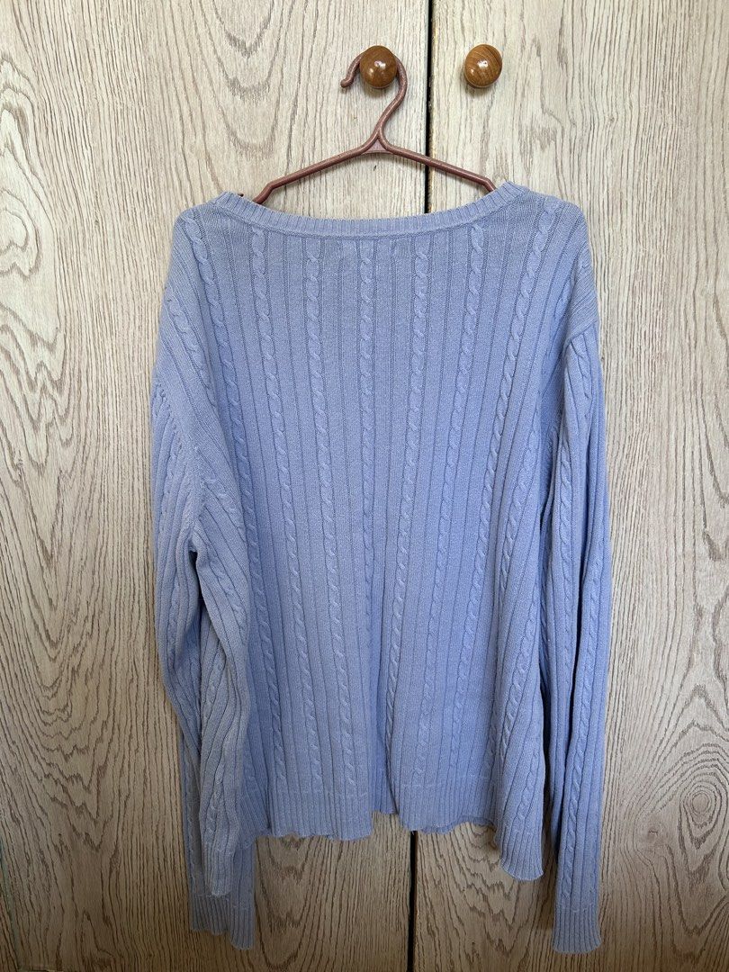 Izod blue pullover longsleeves (Category: Longsleeves) located in Manila. Submitted by felisagomez (Listing ID 1466846912, Image 2). Description: can fit L-XL So cute very classy looking, just not my style.