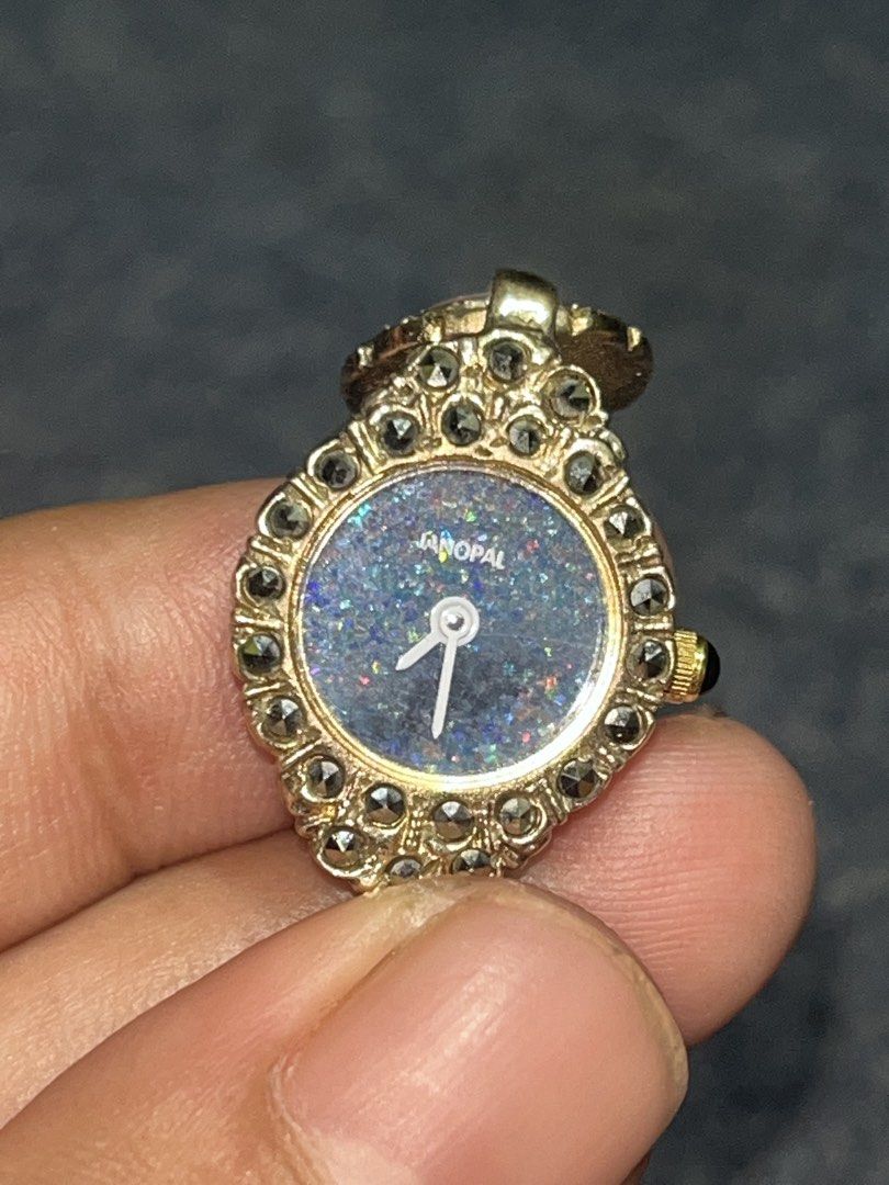 Janopal watch (Category: Luxury Watches) located in Caloocan City. Submitted by reyn_santi (Listing ID 1466935450, Image 3). Description: .