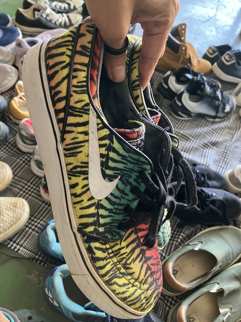 Janoski Nike zoom (Category: Sneakers) located in Angeles City. Submitted by jnwsurplus (Listing ID 1466815635, Image 2). Description: Plss see pictures .
