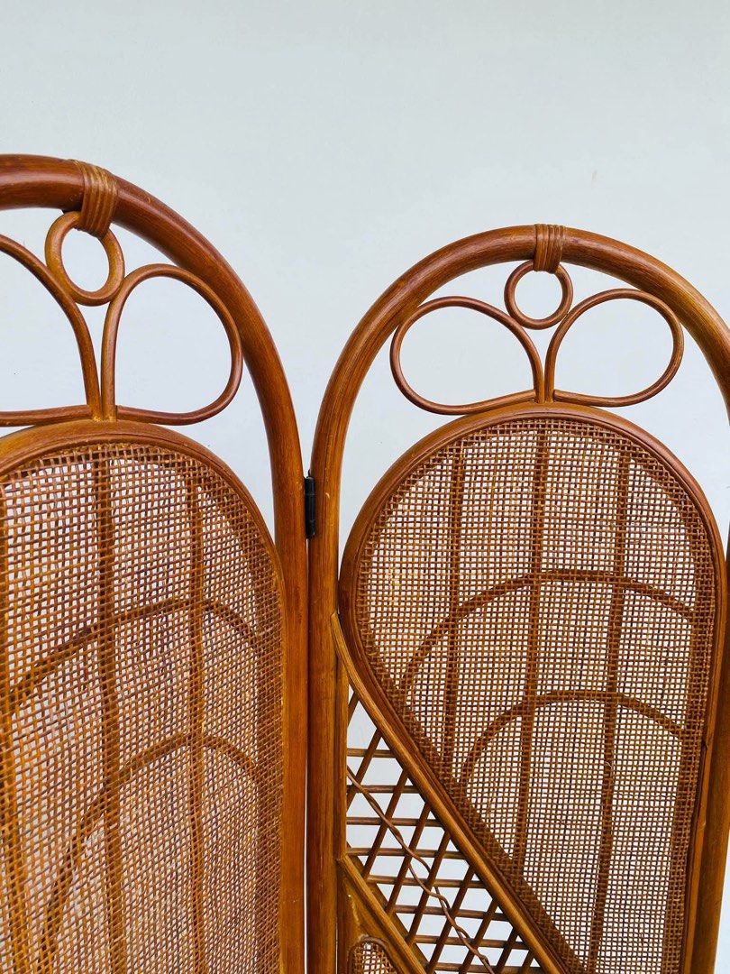 “JAPAN SURPLUS” 2PCS IDENTICAL RATTAN 4/PANEL DIVIDER / PARTITION (Category: Other Home Furniture) located in Manila. Submitted by jerichocal17856 (Listing ID 1466841772, Image 2). Description: “JAPAN SURPLUS” 2PCS IDENTICAL RATTAN 4/PANEL DIVIDER / PARTITION SIZE: 59-16L” x 60H” inches (AS-IS ITEM) IN GOOD CONDITION.