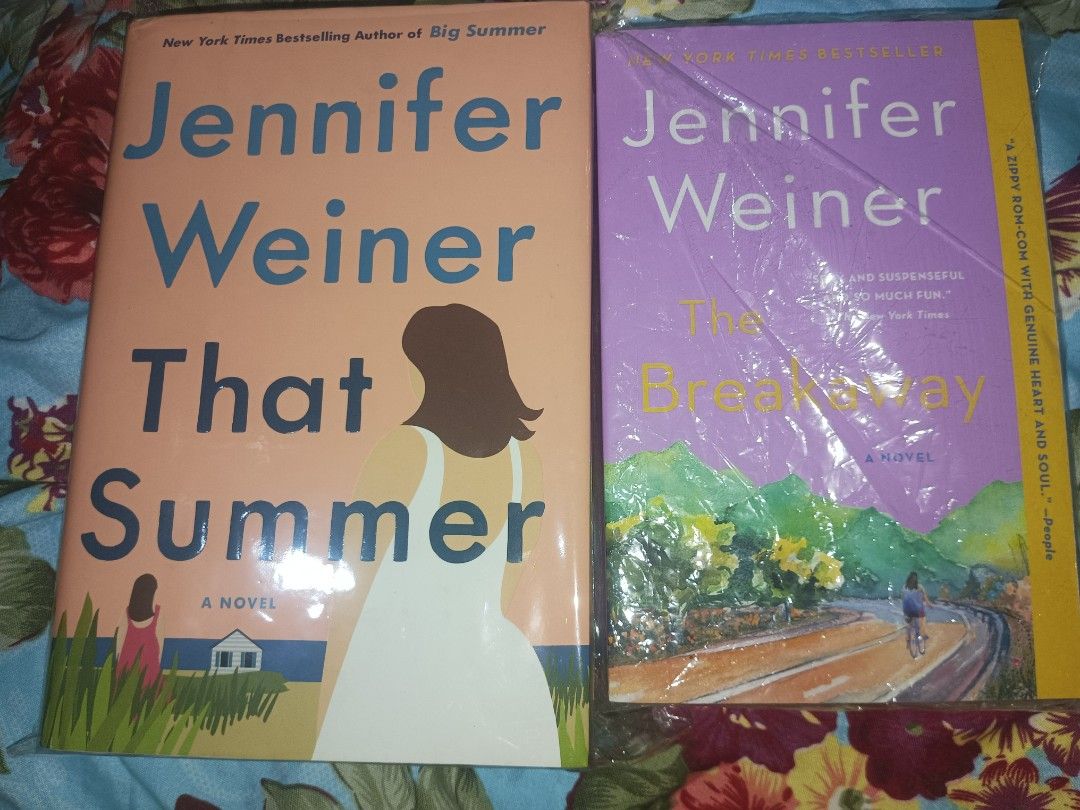 JENNIFER WEINER BUNDLE • That Summer | The Breakaway (Category: Storybooks) located in General Mariano Alvarez. Submitted by sellsheebooks (Listing ID 1466899634, Image 1). Description: payo ship via: orange co.