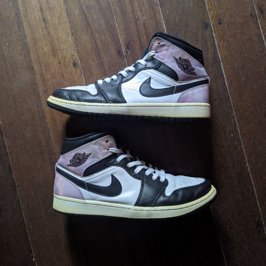 Jordan 1 High (Category: Sneakers) located in Dasmarinas. Submitted by _thrift.lang_ (Listing ID 1466859333, Image 1). Description: Nike Jordan 1 Size 42 800 Dasmariñas Cavite Delivery or Meet up.