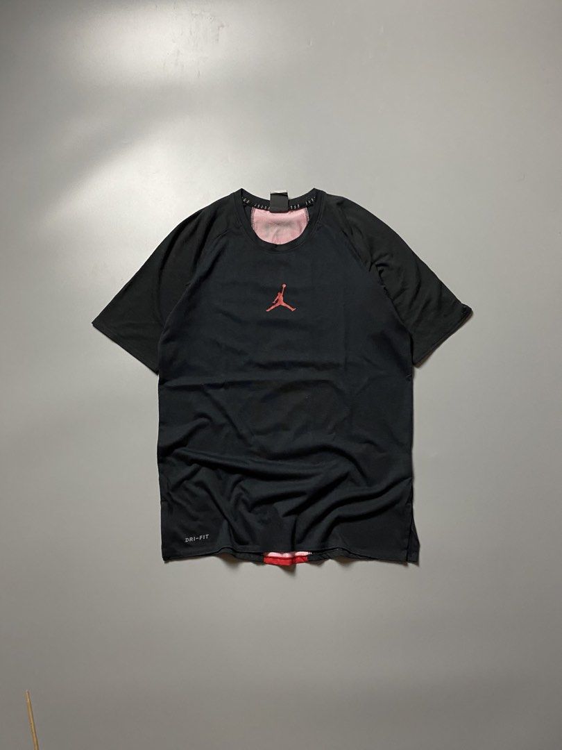Jordan Dri-fit Size Small-Medium (Category: Activewear) located in Cebu City. Submitted by maicoh230 (Listing ID 1466961306, Image 1). Description: Jumpman DriFit ▫️ Condition: 9/10 ▫️ Color: 9/10 ▫️ Size: S-M ▫️ Dimensions: W18.5 L26 Stretchable Material ▫️ Flaw/s: 🏷️ 750.