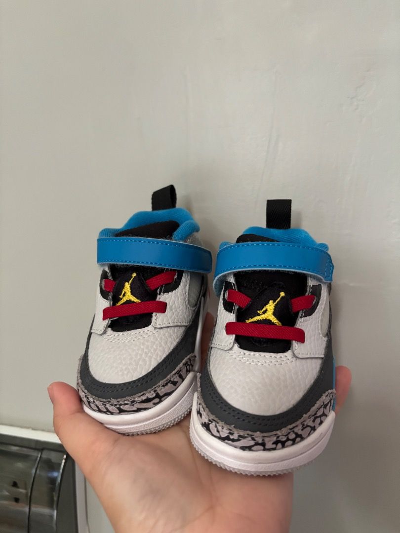 Jordan Spizike (5c) (Category: Babies & Kids Fashion) located in Caloocan City. Submitted by nina1500 (Listing ID 1466778365, Image 3). Description: Jordan spizike (5c) .