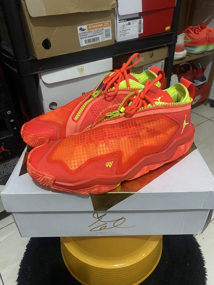 Jordan Why Not .6 “ Bright Crimson “ (Category: Sneakers) located in San Pedro. Submitted by angge325 (Listing ID 1466940407, Image 2). Description: Jordan Why Not .6 “ Bright Crimson “ Size 10.5 ₱ 3,500.