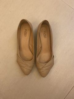 （分類：）位於 。 由 tamvivien 提交（商品編號 1466791779，圖片 1）。簡介： 。