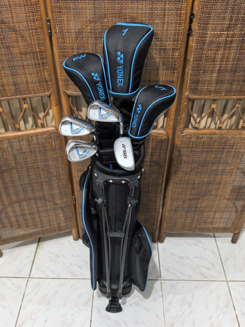 Junior golf set (Category: Golf) located in Caloocan City. Submitted by ace2729 (Listing ID 1466926465, Image 1). Description: YONEX JUNIOR GOLF SET FOR 9 TO 12 YRS 125cm to 150cm in height *DRIVER *WOOD *UTILITY *IRONS - 7,8,S & PUTTER *BAG VERY GOOD CONDITION 💸 7,500 LOCATION: PUNTURIN VALENZUELA WE SHIP NATIONWIDE SF BUYER'S EXPENSE.