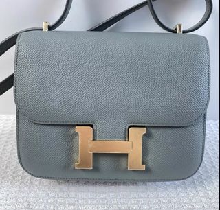 （分類：）位於 。 由 bellize.luxury 提交（商品編號 1466863660，圖片 1）。簡介： 。