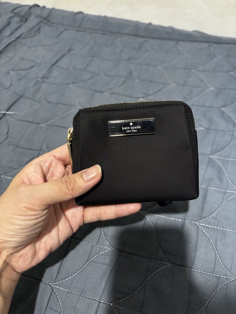 Kate Spade Carter Card Case Lanyard (Category: Wallets & Card holders) located in Manila. Submitted by declutter_byjaq (Listing ID 1466937752, Image 3). Description: KATE SPADE CARTER CARD CASE LANYARD Details: Brand: Kate Spade Style: Carter Card Case Lanyard Color: Black Condition: Brand New With Tag Classy, sleek, and perfect for everyday use! A cute and practical accessory for your cards and essentials. 🥰.