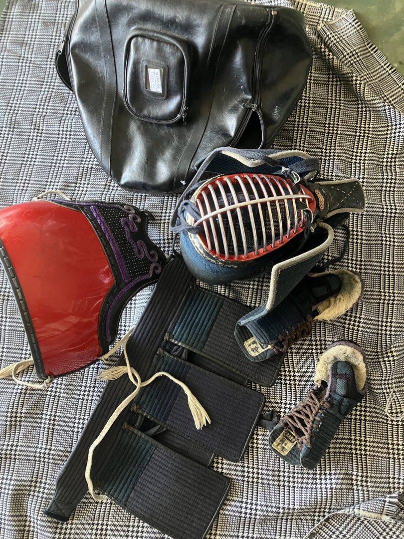 Kendo bogu set (Category: Other Sports Equipment and Supplies) located in Angeles City. Submitted by jnwsurplus (Listing ID 1466817616, Image 1). Description: Plss see pictures .