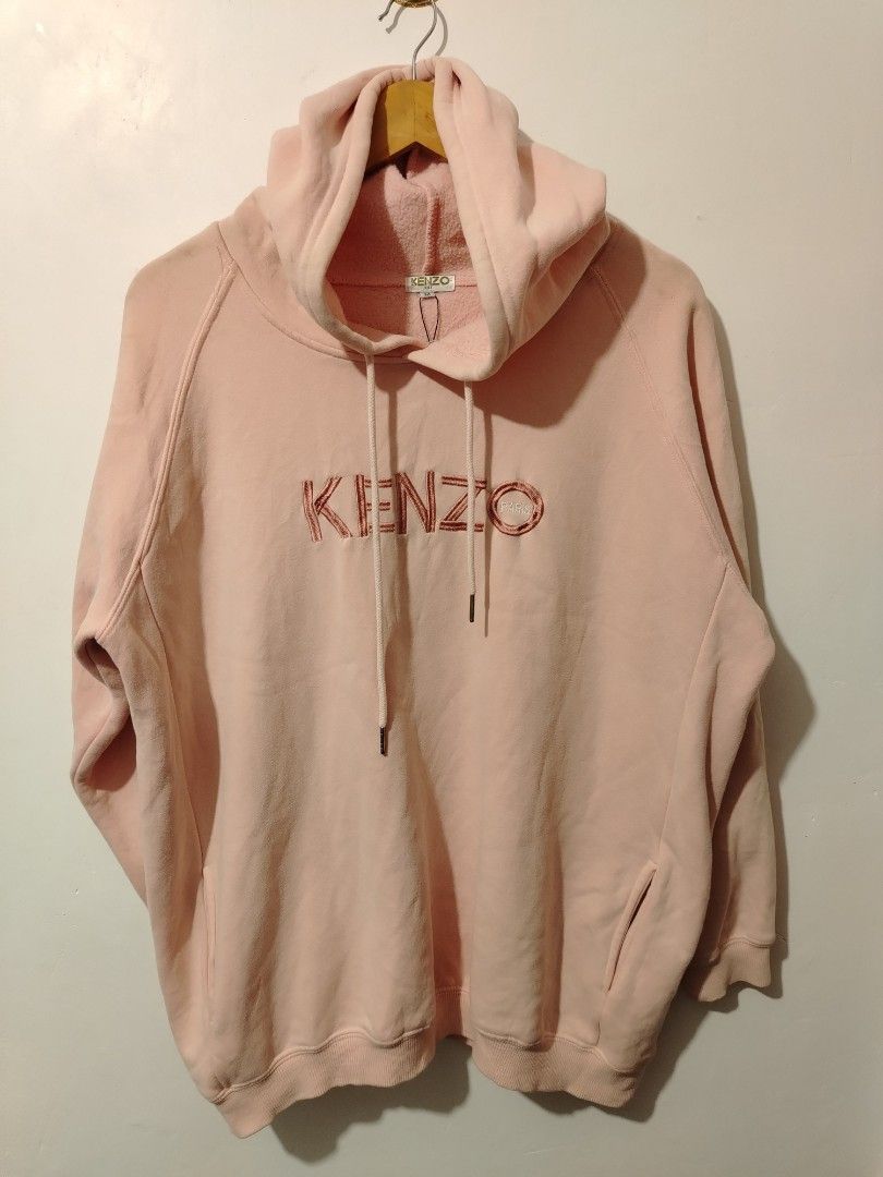 Keno Hoodie (Category: Coats, Jackets and Outerwear) located in Candijay. Submitted by 6312_streetwear (Listing ID 1466787630, Image 1). Description: 22x29.
