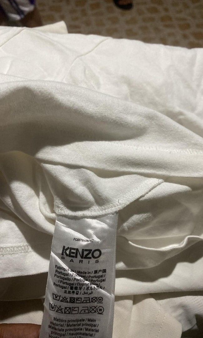 KENZO (Category: Tshirts & Polo Shirts ) located in Laur. Submitted by itzeco999 (Listing ID 1466917451, Image 3). Description: KENZO AUTHENTIC 2K plus ship.