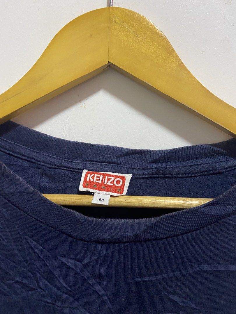 Kenzo Globe Red tab (Category: Tshirts & Polo Shirts ) located in Cagayan de Oro. Submitted by timeless_trends (Listing ID 1466898754, Image 3). Description: dm for more details .