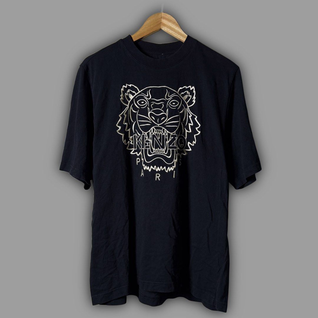Kenzo Paris (Category: Formal Shirts) located in Zamboanga. Submitted by hype_thrifts (Listing ID 1466868741, Image 1). Description: K3NZO P4RIS - Large Width: 23 Length: 27 Excellent condition - 499+SF.