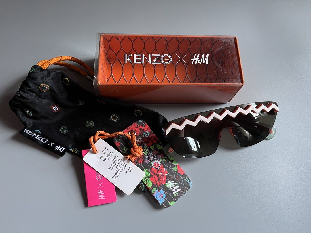 KENZO X H&M (Category: Sunglasses & Eyewear) located in Caloocan City. Submitted by lovemiyaki (Listing ID 1466788431, Image 1). Description: .