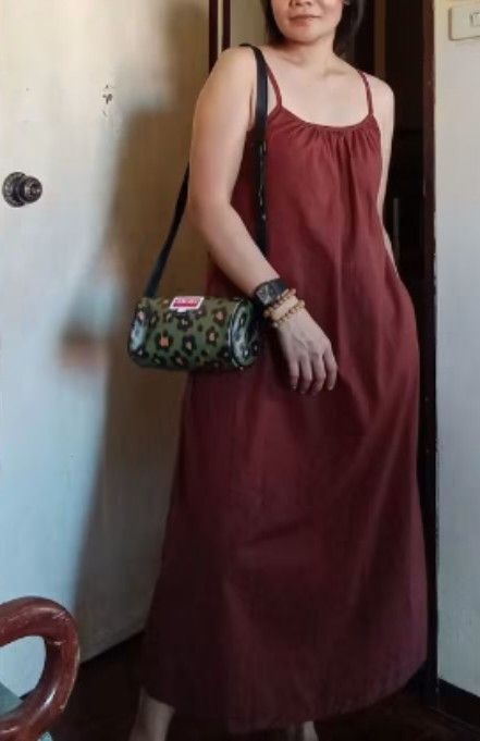 Kenzzooo barrel (Category: Cross-body Bags) located in Angeles City. Submitted by mjshoppingretail (Listing ID 1466927266, Image 1). Description: orig kenzo.