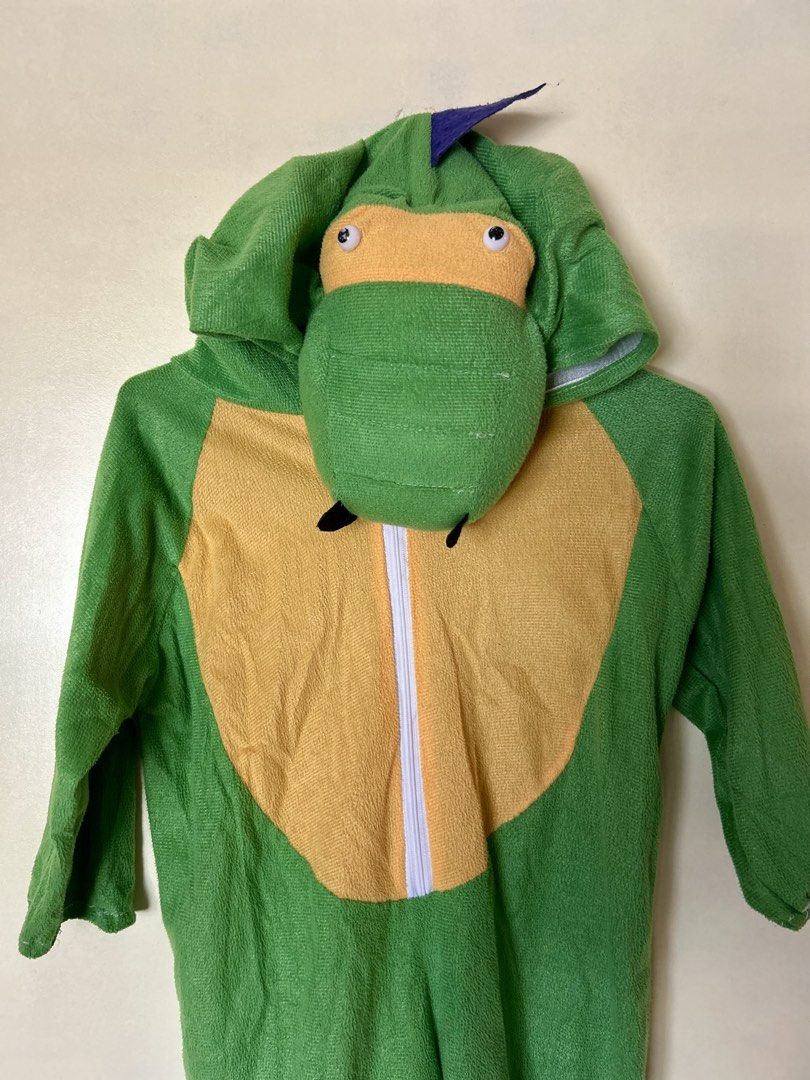 Kids Dinosaur Costume (Category: Babies & Kids Fashion) located in Manila. Submitted by pinkmaica (Listing ID 1466880635, Image 3). Description: .