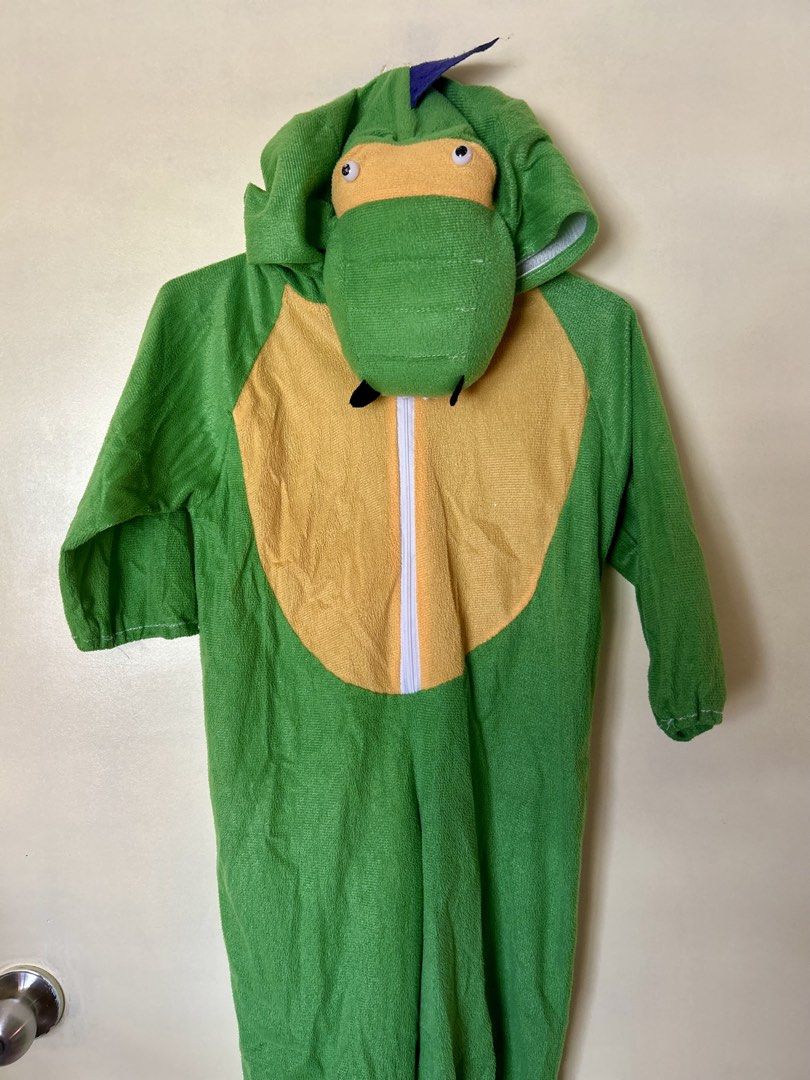 Kids Dinosaur Costume (Category: Babies & Kids Fashion) located in Manila. Submitted by pinkmaica (Listing ID 1466880635, Image 2). Description: .
