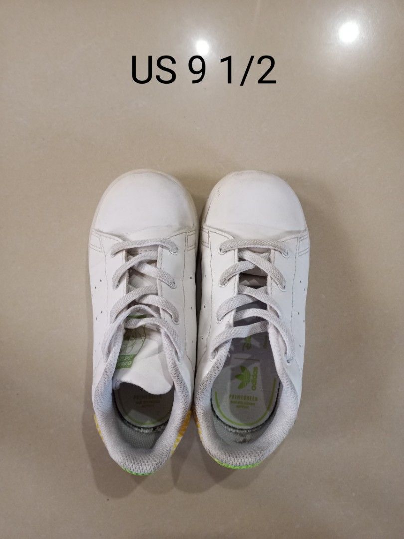 Kids Shoes US 9-10 take all (Category: Babies & Kids Fashion) located in Manila. Submitted by coolmoon.6a41a1 (Listing ID 1466791306, Image 3). Description: - Brand: Skechers Twinkle Toes - Size: US 9 - Design: Colorful pastel rainbow glitter with sparkly rhinestone toe caps - Closure: Easy pink hook-and-loop strap over elastic laces - Sole: Durable pink rubber with fun heart patterns underneath - Condition/Usage: Great everyday sneakers for kids