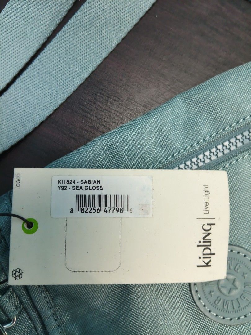 kipling cross body bag (Category: Cross-body Bags) located in Manila. Submitted by artsylove24 (Listing ID 1466786940, Image 3). Description: new, very nice color, see pic to appreciate.