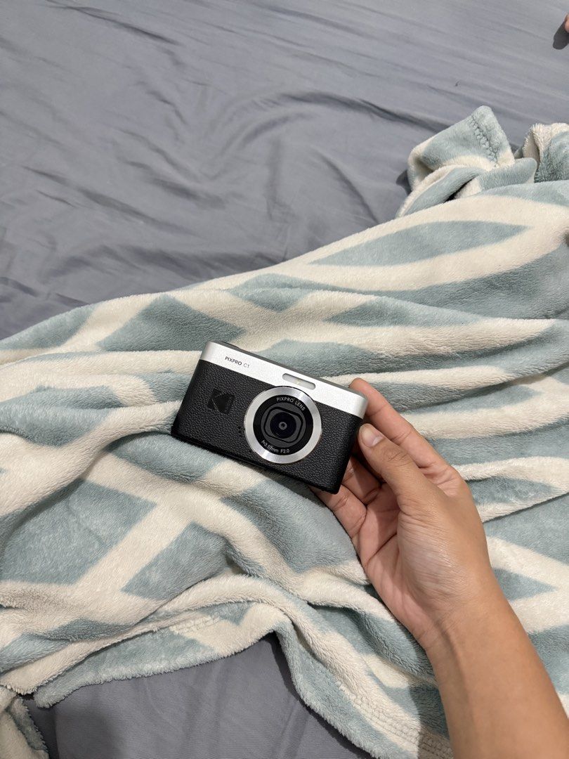 Kodak Pixpro C1 Digital Camera with Flip Screen (Category: Cameras) located in Davao. Submitted by mochalatte___ (Listing ID 1466954813, Image 1). Description: Selling my Kodak PIXPRO C1! 📸 Bought from an IG shop last month. Rarely used and in like-new condition! • Fully functional • Slim and compact design ⭐️ Full HD 1080p video recording ⭐️ Bright and vibrant Kodak colors Inclusions: • Original battery • Original charger • Memory card • Hard c