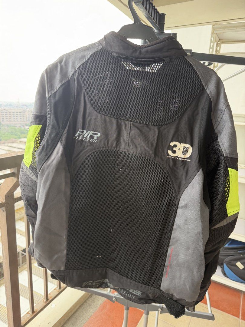 Komine Air Stream Motorcycle Riding Jacket CE Approved (Category: Coats, Jackets and Outerwear) located in Taguig. Submitted by JBT1968 (Listing ID 1466927014, Image 2). Description: - Authentic Komine mesh motorcycle jacket in a stylish Black, Grey, and Neon Yellow colorway - Equipped with CE-approved armor for top-notch safety on the road - Air stream ventilation design with 3D mesh shock absorption back padding to keep you cool in hot weather 