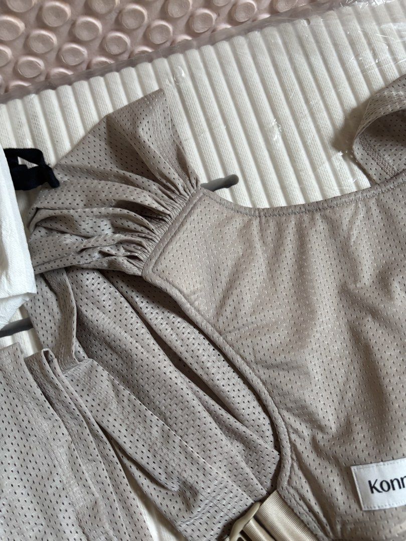 Konny Wrap FLEX Carrier (Category: Carriers & Slings) located in Calamba. Submitted by moochiebabystuff2 (Listing ID 1466794691, Image 3). Description: JAPAN SURPLUS CALAMBA LAGUNA LOCATION PICK UP / LALAMOVE PIN ADD: MOOCHIE BABY STUFF JAPAN SURPLUS FARCONVILLE CALAMBA GOOD CONDITION 1200 pesos Thankyou ♥️.