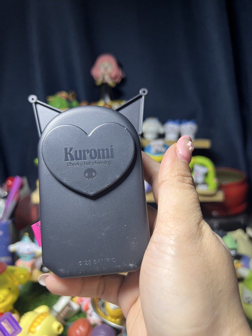 Kuromi Mirror/Fan (Category: Character Goods) located in Santa Ana. Submitted by yanyanxvii (Listing ID 1466950228, Image 2). Description: .
