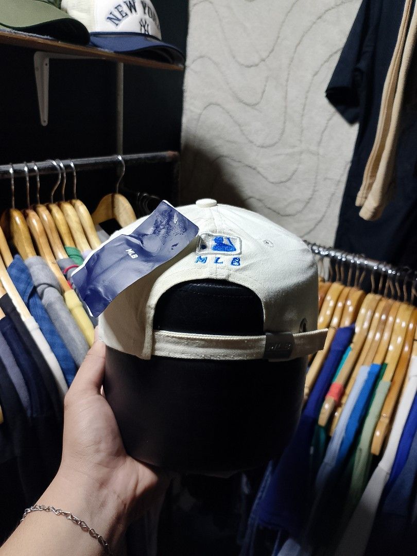 LA BY MLB (Category: Caps & Hats) located in Magsaysay. Submitted by every.w3ar (Listing ID 1466895284, Image 2). Description: .