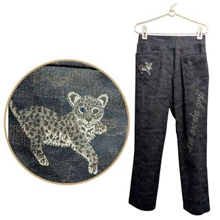 (Category: ) located in . Submitted by loop_closet (Listing ID 1466945006, Image 1). Description: .