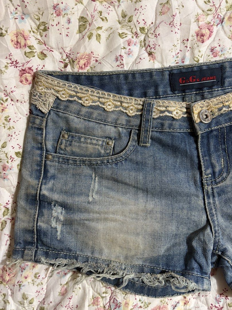 Lace Trim Denim Micro Short (Category: Shorts) located in Muntinlupa City. Submitted by herellas0504 (Listing ID 1466903012, Image 3). Description: Lace Trim Denim Micro Short Mine: 280 | Lock: 380 ———————————— size: 26-28 waistline issue: small stains only (barely noticeable) need wash.