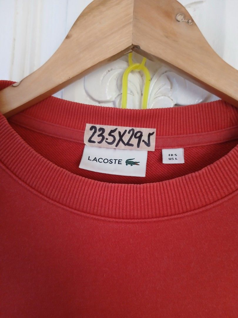 Lacoste Big Logo Sweatshirt (Category: Coats, Jackets and Outerwear) located in Tarlac. Submitted by the.original.fit (Listing ID 1466811930, Image 2). Description: .
